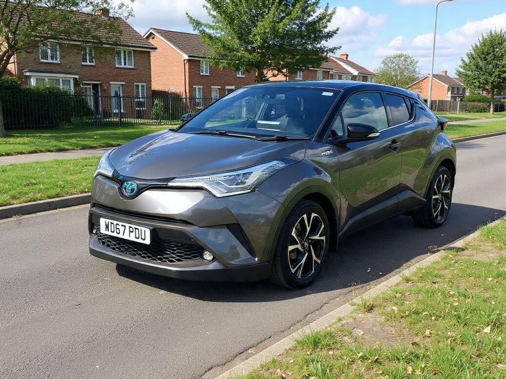 1.8 VVT-h Dynamic SUV 5dr Petrol Hybrid CVT Euro 6 (s/s) (122 ps)